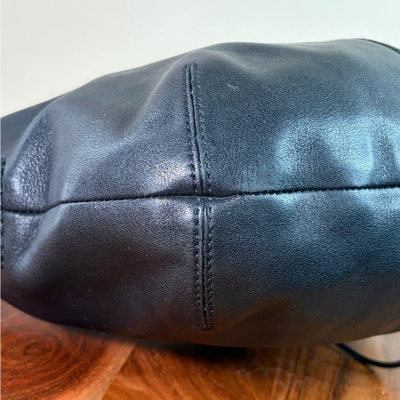 Coach Soho Small Hobo Shoulder Purse Black Leather 11837 - Picture 13 of 16